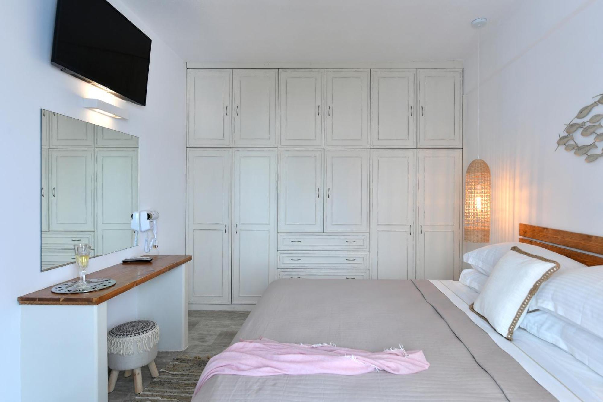 Ammos Luxury Rooms & Home Náousa Rum bild
